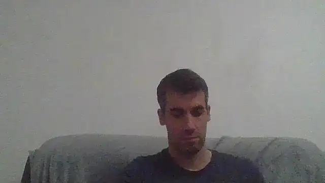 Snapshot of JulioIsHere4you chatting on 11-09-25, 10:52 JulioIsHere4you online show from 11-09-25, 10:52