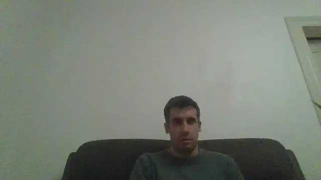 Snapshot of JulioIsHere4you chatting on 11-29-25, 12:13 JulioIsHere4you online show from 11-29-25, 12:13