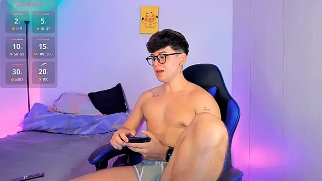 Snapshot of Gingertwink_n chatting on 04-29-26, 12:59 Gingertwink n online show from 04-29-26, 12:59