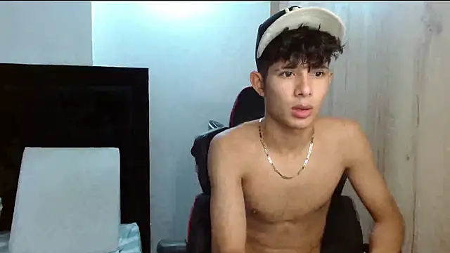 Noah-Garcia online show from 09-17-25, 06:20