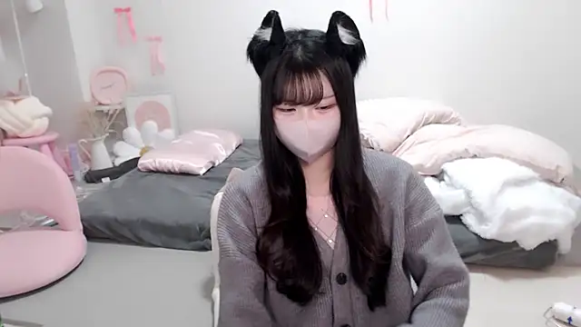 moka-neko online show from 03-25-26, 01:50