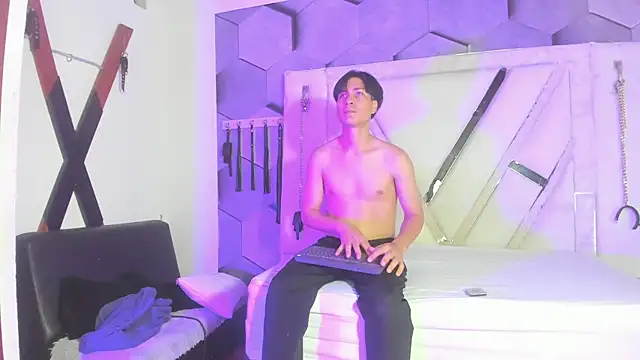 StevenHumps online show from 09-18-25, 02:57