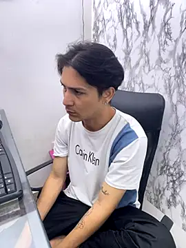 StevenHumps online show from 10-20-25, 07:42