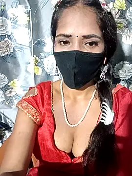 Snapshot of Bhabhilux2025 chatting on 05-24-26, 06:57 Bhabhilux2025 online show from 05-24-26, 06:57