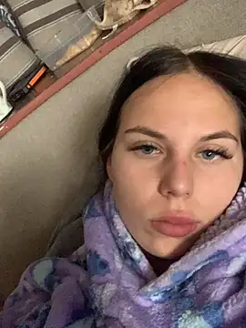 ksenia123 online show from 10-03-25, 06:32