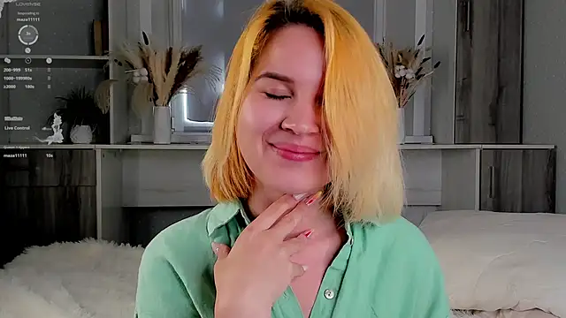 Snapshot of AgnesSonnek chatting on 09-12-25, 01:28 AgnesSonnek online show from 09-12-25, 01:28