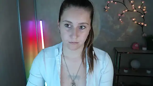 Milka kamila online show from 07-06-26, 03:03