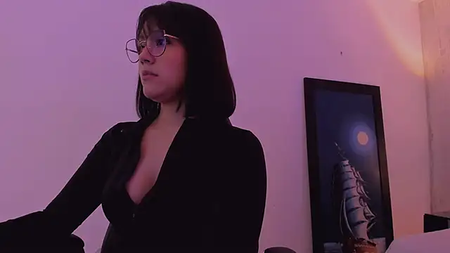 Snapshot of AnnaraLein chatting on 11-19-25, 03:28 AnnaraLein online show from 11-19-25, 03:28