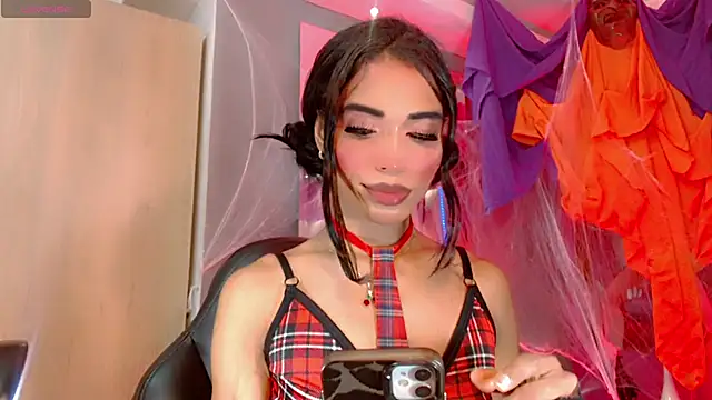 BabyAmatiis  online show from 10-29-25, 11:01