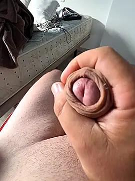 Tomas198011 online show from 10-26-25, 09:26