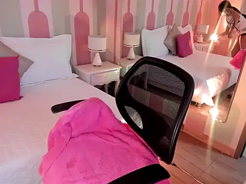  Sharloth  online show from 11-08-25, 01:33