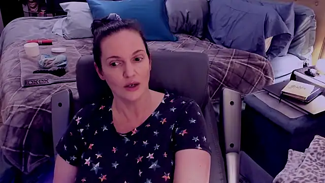 Snapshot of ninajaymes chatting on 12-21-24, 06:41 ninajaymes online show from 12-21-24, 06:41