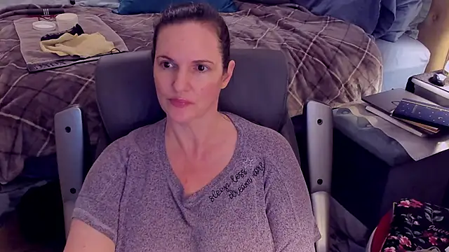 Snapshot of ninajaymes chatting on 01-12-25, 05:03 ninajaymes online show from 01-12-25, 05:03