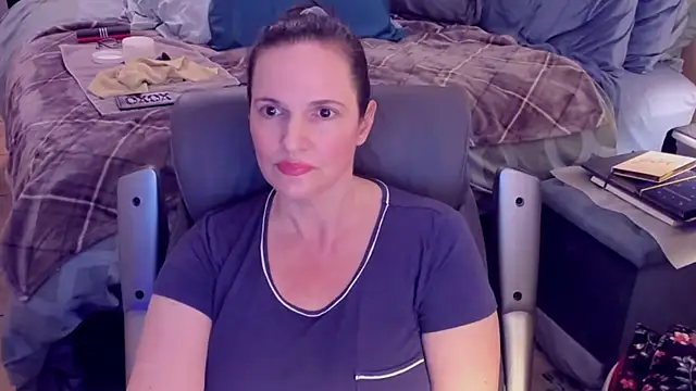 Snapshot of ninajaymes chatting on 01-15-25, 08:20 ninajaymes online show from 01-15-25, 08:20