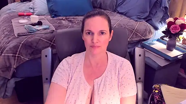 Snapshot of ninajaymes chatting on 01-21-25, 06:22 ninajaymes online show from 01-21-25, 06:22