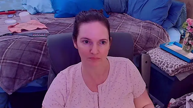 Snapshot of ninajaymes chatting on 09-09-25, 09:47 ninajaymes online show from 09-09-25, 09:47