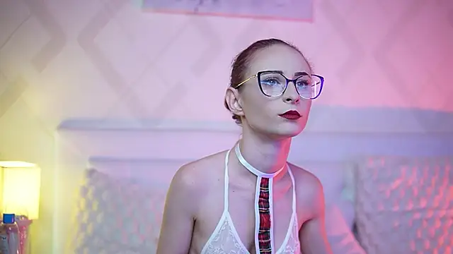 SaraiAngel online show from 09-20-25, 08:54