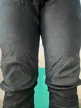 miss moonikaa online show from 10-12-25, 09:52