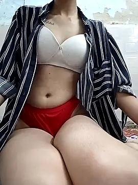 Snapshot of miss_raavy chatting on 09-15-25, 09:42 miss raavy online show from 09-15-25, 09:42