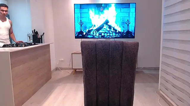 Snapshot of Auron_Demon01 chatting on 09-26-25, 01:31 Auron Demon01 online show from 09-26-25, 01:31