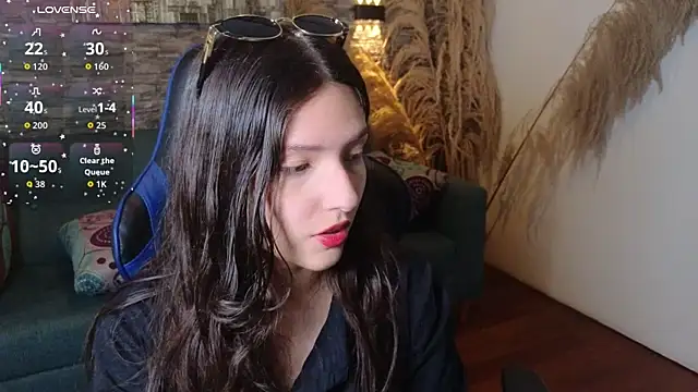 Snapshot of imrockstar chatting on 11-10-25, 07:13 imrockstar online show from 11-10-25, 07:13