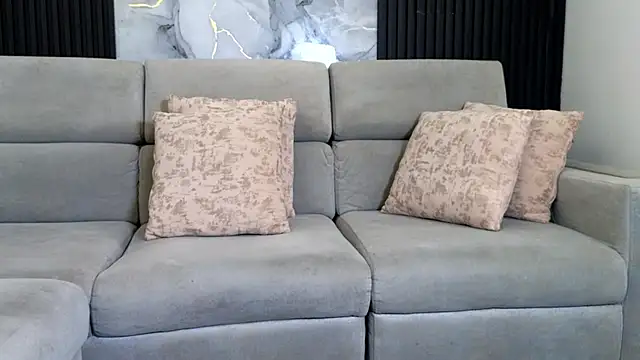 Snapshot of imrockstar chatting on 12-17-25, 07:42 imrockstar online show from 12-17-25, 07:42