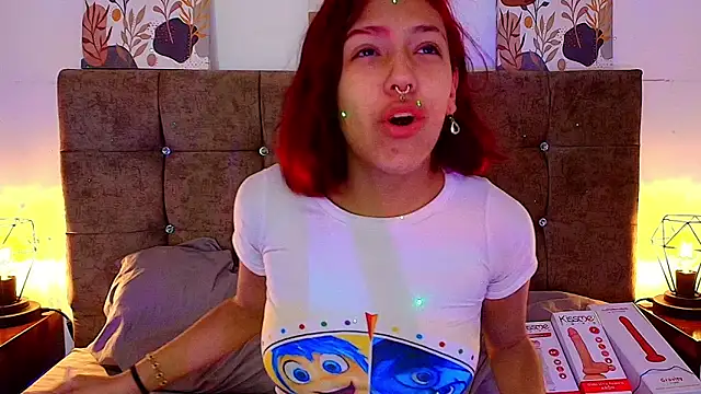 Snapshot of Dulce_Bella_ chatting on 09-13-25, 12:38 Dulce Bella online show from 09-13-25, 12:38