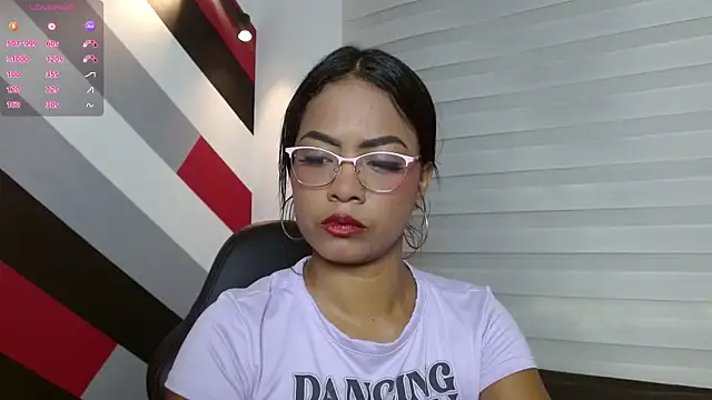 Chloe Brown3 online show from 09-08-25, 05:34