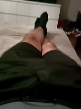 Snapshot of NiceBadgera chatting on 10-26-25, 05:41 NiceBadgera online show from 10-26-25, 05:41