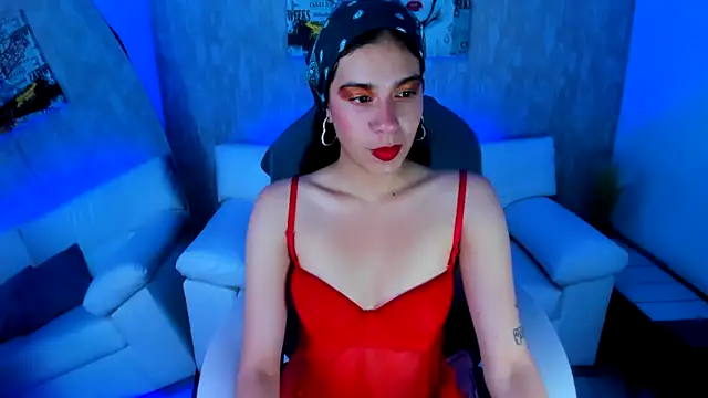 Snapshot of Eva_hells_ chatting on 10-22-25, 07:35 Eva hells  online show from 10-22-25, 07:35