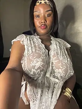 Snapshot of QUEEN_NOBUHLE_777 chatting on 12-03-25, 10:52 QUEEN NOBUHLE 777 online show from 12-03-25, 10:52