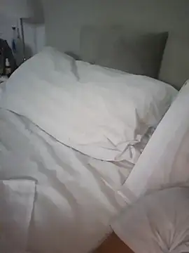 angeldevil0404 online show from 11-03-25, 04:14