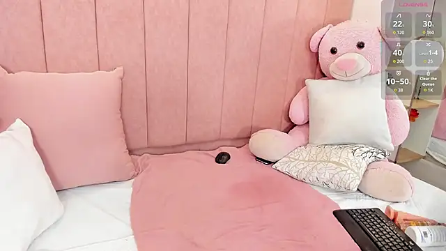 Snapshot of ayelen_spacee chatting on 11-28-25, 08:28 ayelen spacee online show from 11-28-25, 08:28