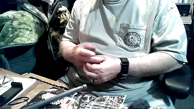 Snapshot of georgew62 chatting on 09-17-25, 04:14 georgew62 online show from 09-17-25, 04:14