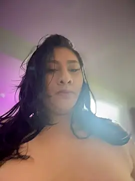 Snapshot of Elyross1_ chatting on 09-19-25, 11:11 Elyross1 online show from 09-19-25, 11:11