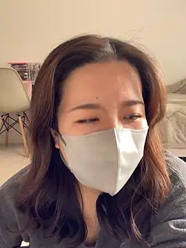 Snapshot of NATSUMI00 chatting on 11-11-25, 06:02 NATSUMI00 online show from 11-11-25, 06:02