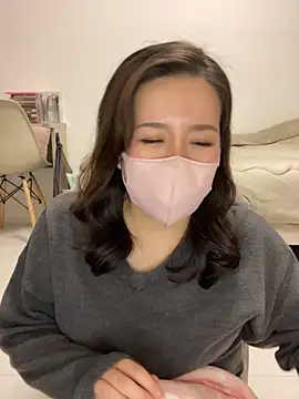 Snapshot of NATSUMI00 chatting on 11-19-25, 03:45 NATSUMI00 online show from 11-19-25, 03:45