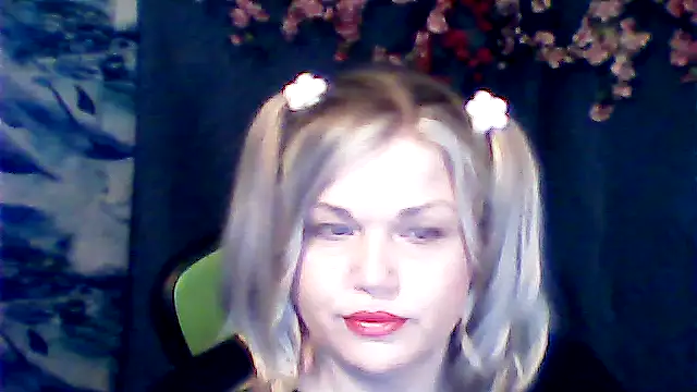 Nayvessa online show from 11-04-25, 12:15