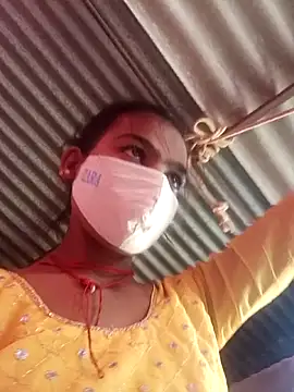 Snapshot of Sharmili_xx chatting on 09-26-25, 08:29 Sharmili xx online show from 09-26-25, 08:29