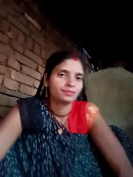 Snapshot of Punam_jindal chatting on 04-15-26, 12:56 Punam jindal online show from 04-15-26, 12:56