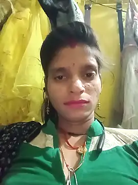 Snapshot of Punam_jindal chatting on 04-19-26, 02:05 Punam jindal online show from 04-19-26, 02:05