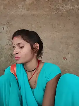 Snapshot of Punam_jindal chatting on 05-16-26, 03:03 Punam jindal online show from 05-16-26, 03:03