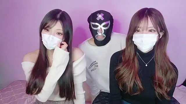 Snapshot of JDsakichan2 chatting on 11-30-25, 12:42 JDsakichan2 online show from 11-30-25, 12:42