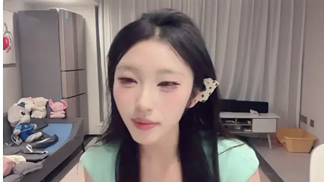 ZhaoZhao-ZM online show from 09-14-25, 02:27