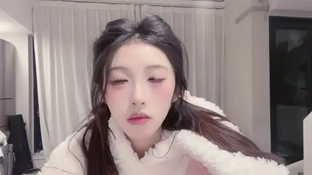 ZhaoZhao-ZM online show from 10-29-25, 01:13