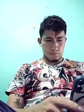 True Di online show from 09-16-25, 01:39