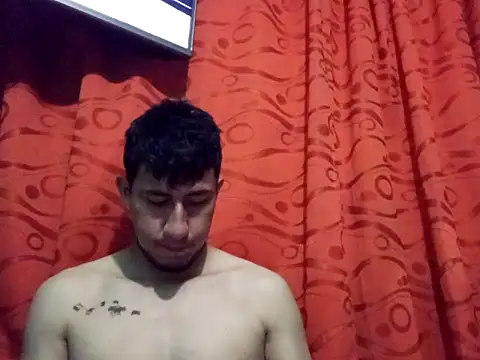 True Di online show from 09-18-25, 01:18