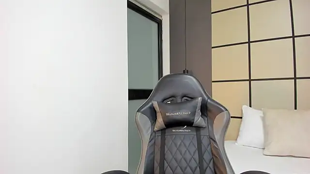 alanapark07 online show from 10-08-25, 12:14