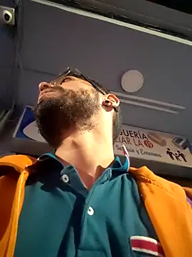 Snapshot of DanteWinter chatting on 11-26-25, 02:12 DanteWinter online show from 11-26-25, 02:12