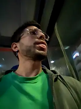 Snapshot of DanteWinter chatting on 12-05-25, 02:20 DanteWinter online show from 12-05-25, 02:20